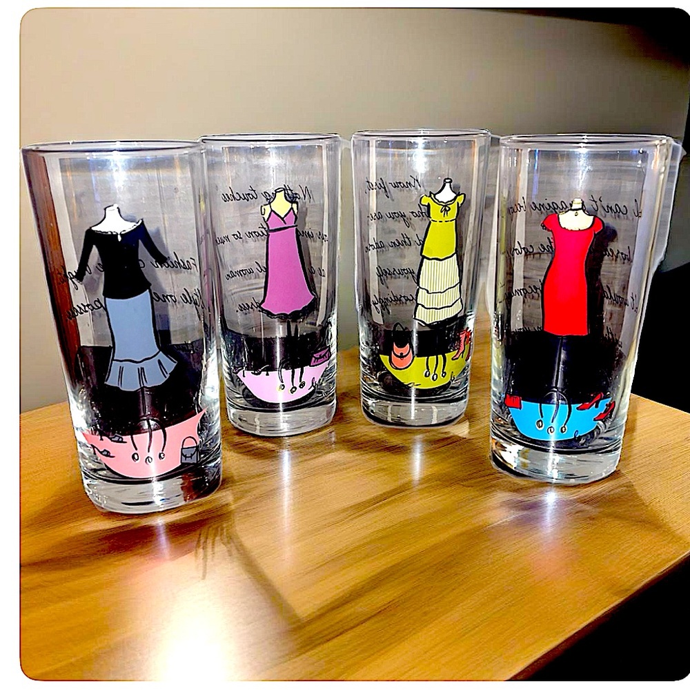 Final $ 4 16oz. FUN+hard to find Fashion designer hand-Painted Glass dresses
